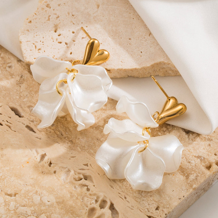 Boucle d’oreille petale - C’sBeauty shop