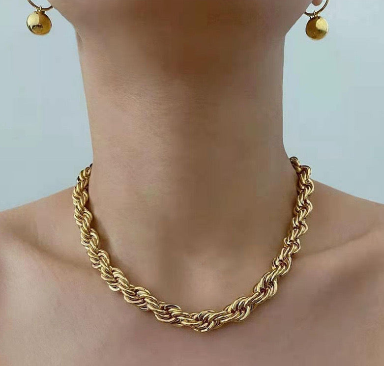 Collier torsadé