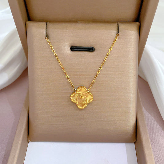 Collier evry